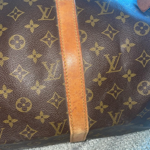 🔥 Auth LV 50 Keepall - Picture 3 of 10